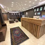 Rain Golden فندق 3*