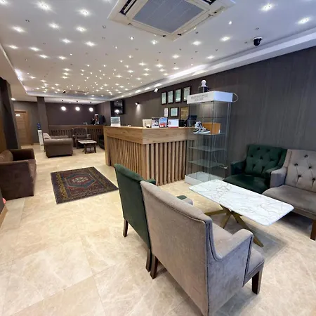 Hotel Rain Golden 3*